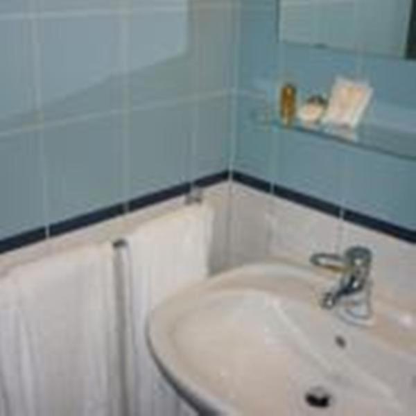 Hotel Les 100 Ciels เซนท์-ฮิวเบิร์ต ห้อง รูปภาพ